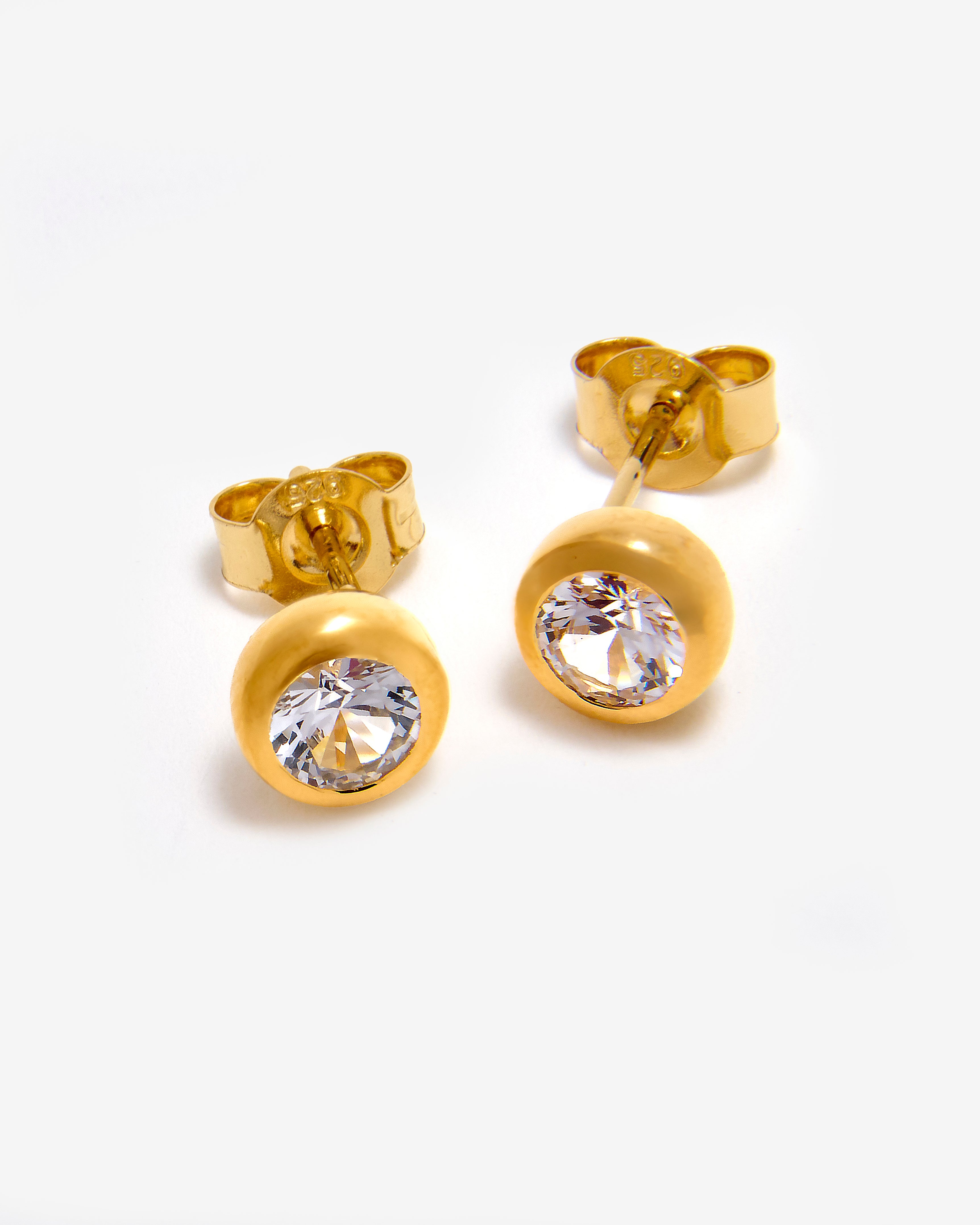 GOLD DOME DIAMOND STUD EARRINGS