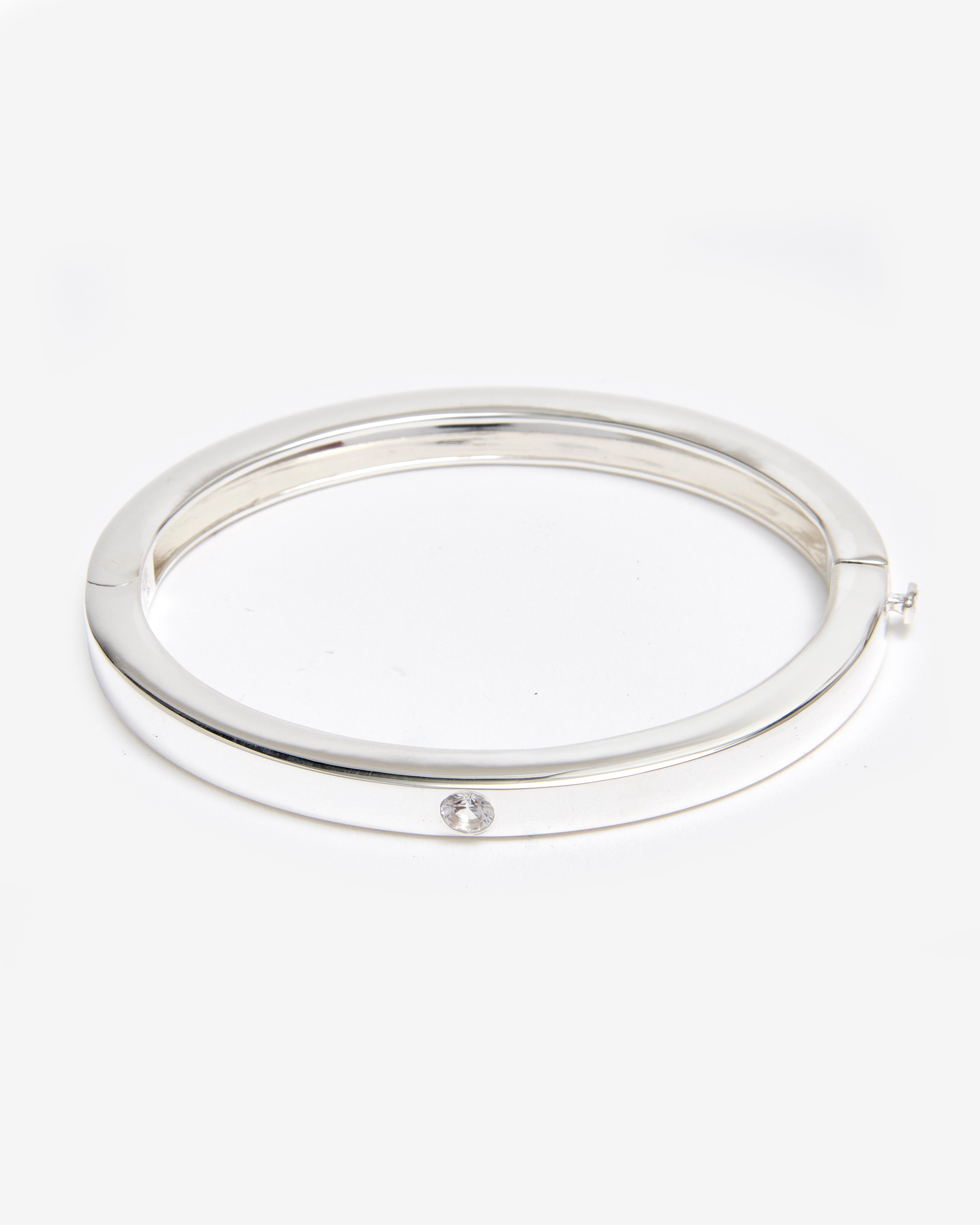 SILVER BANGLE WITH WHITE SAPPHIRE STONE