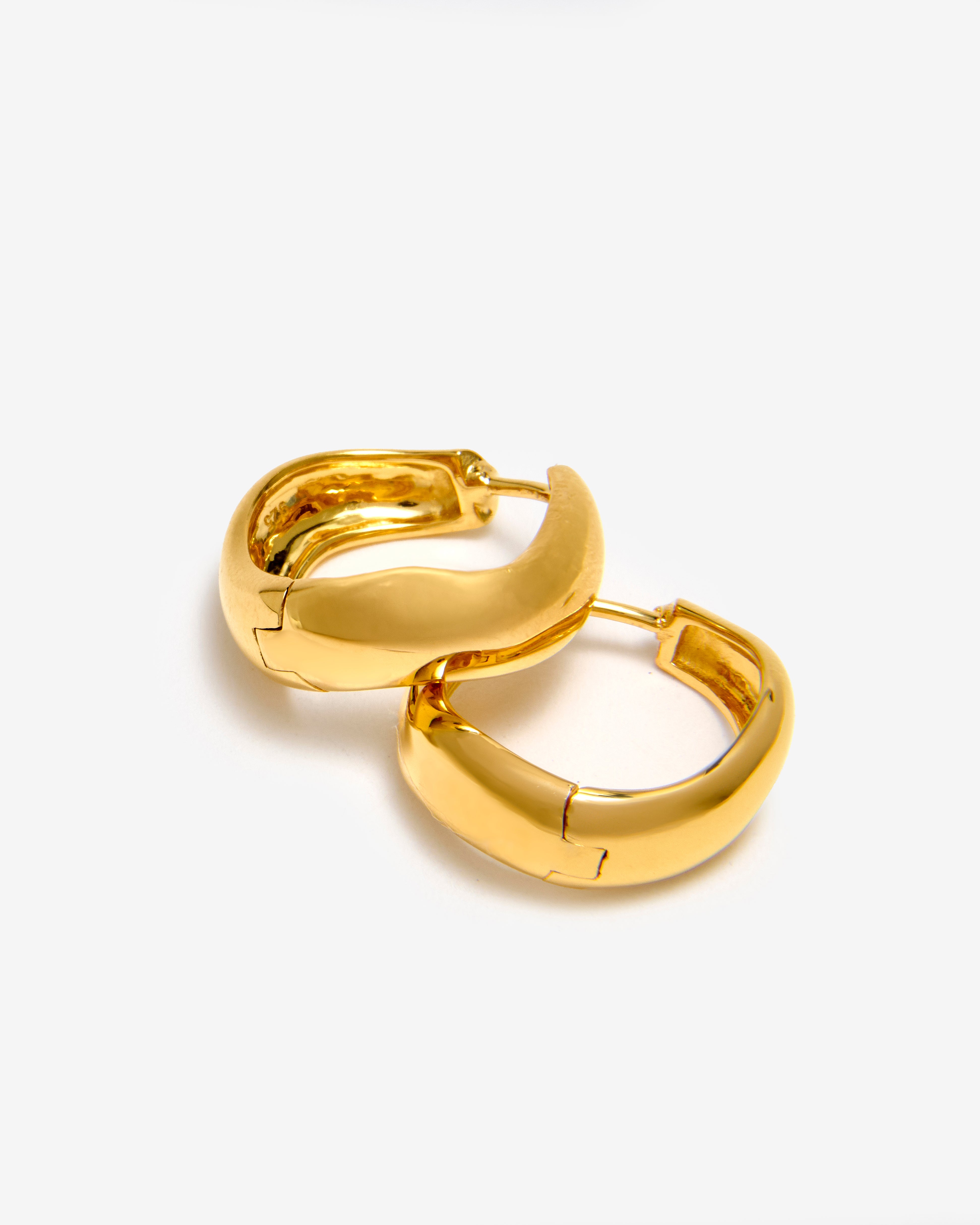 GOLD SWOOP HOOP EARRINGS