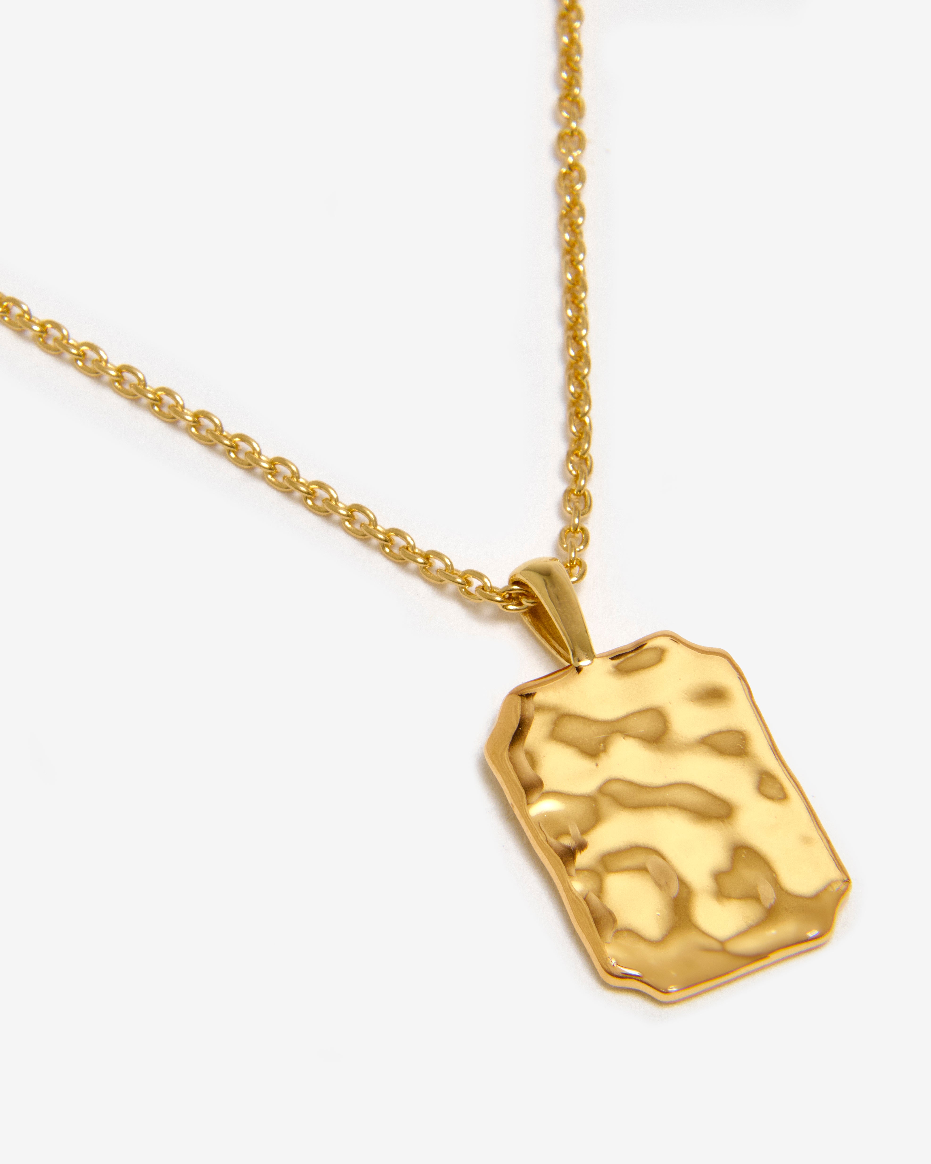 GOLD HAMMERED PORTRAIT PENDANT NECKLACE