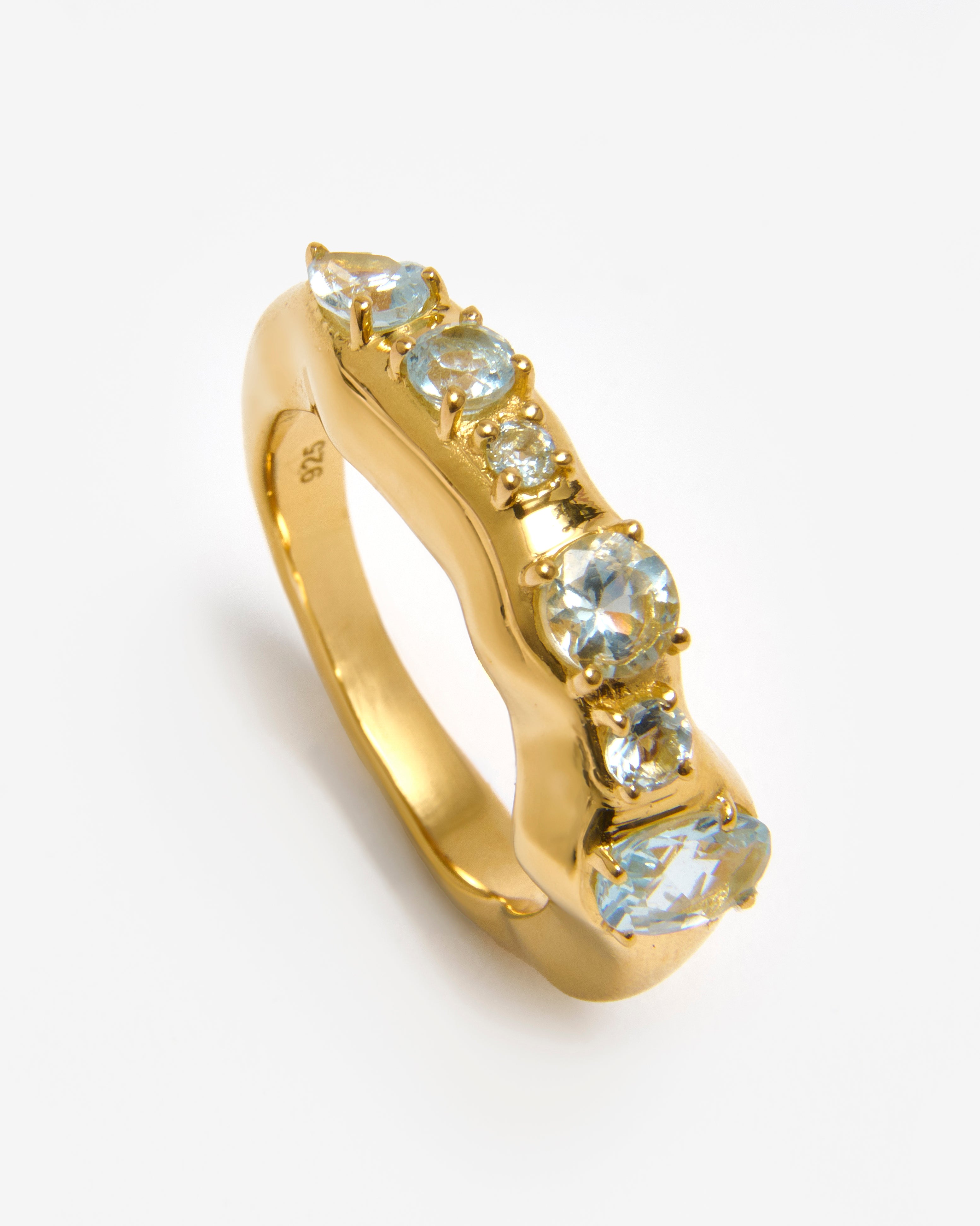 AQUAMARINE AND BLUE TOPAZ GILDED RING