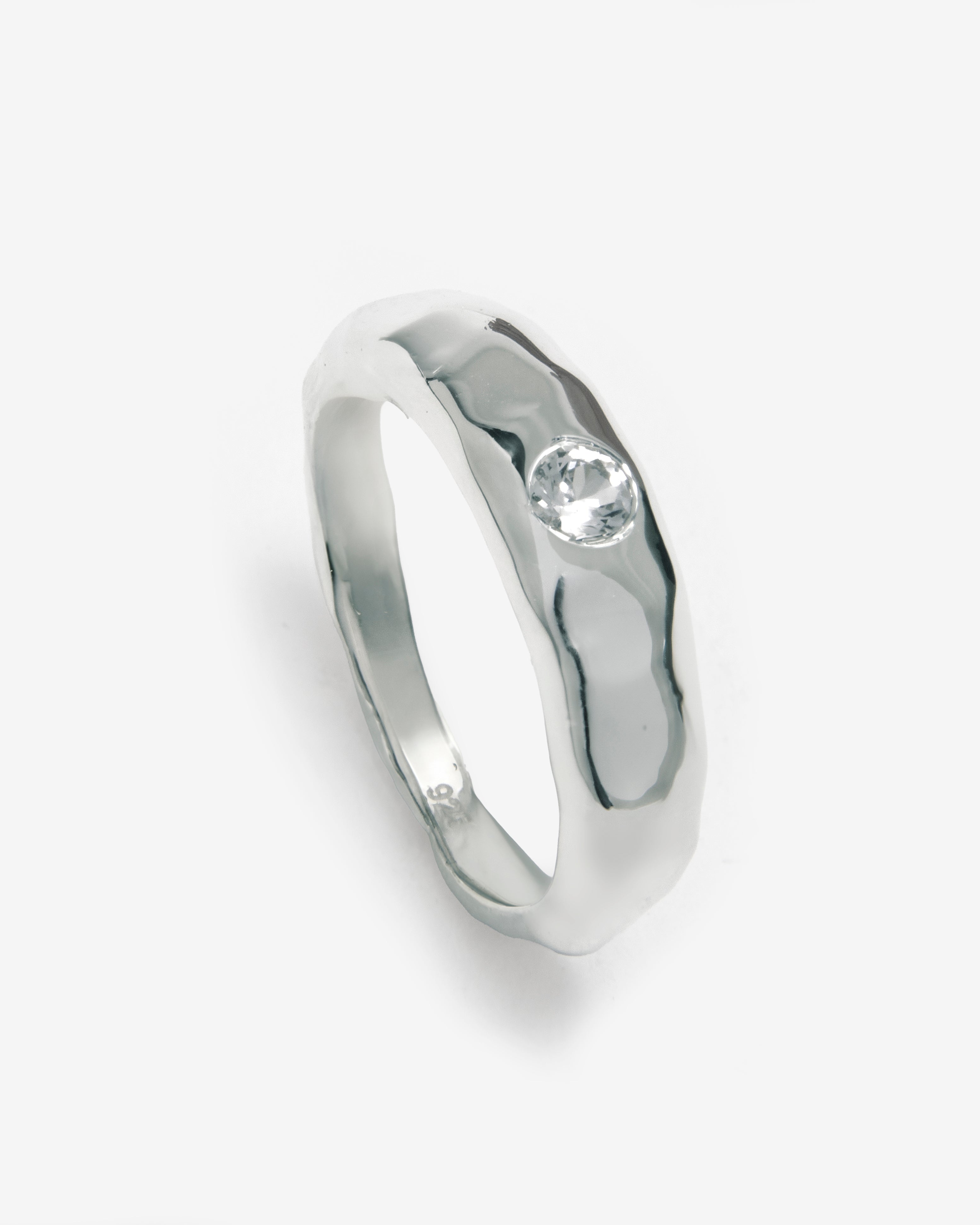 SILVER HAMMERED WHITE SAPPHIRE RING